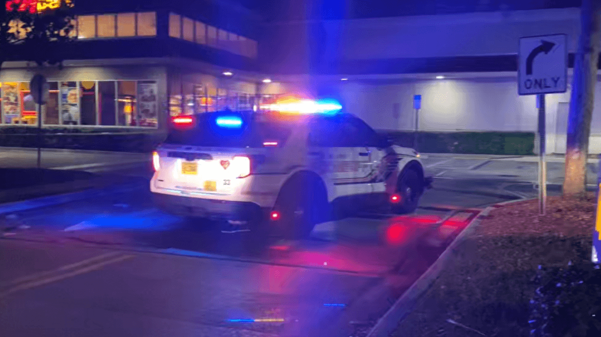 2 injured, flown to hospital after overnight shooting at a bar in Collier County