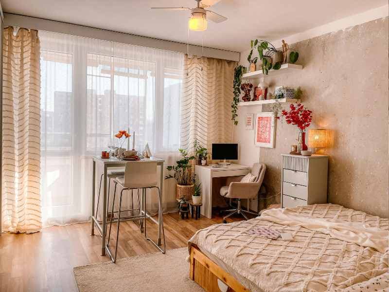 DIY Room Decor Ideas on a Budget That Make Your Space Feel Warm and Lived-In - 3niter's Corner