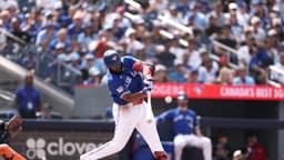 Vladimir Guerrero Jr. smashes double in 3rd | Toronto Blue Jays