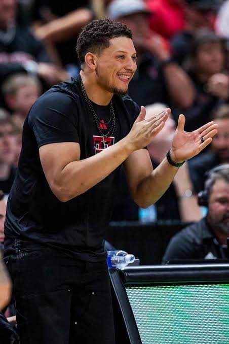 Patrick Mahomes Haircut: Style, Evolution, and How to Get the ...