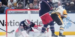 Blue Jackets' Cam Talbot sets NHL record by winning with ...