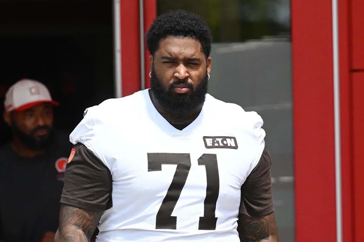 Cleveland Browns Tackle Handed Massive Penalty in League ...