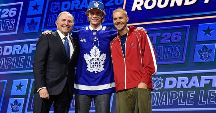 Leafs keep top pick McKenna out of prospect event | Globalnews.ca