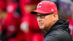 Reds add former Yankees reliever to bullpen after short ...