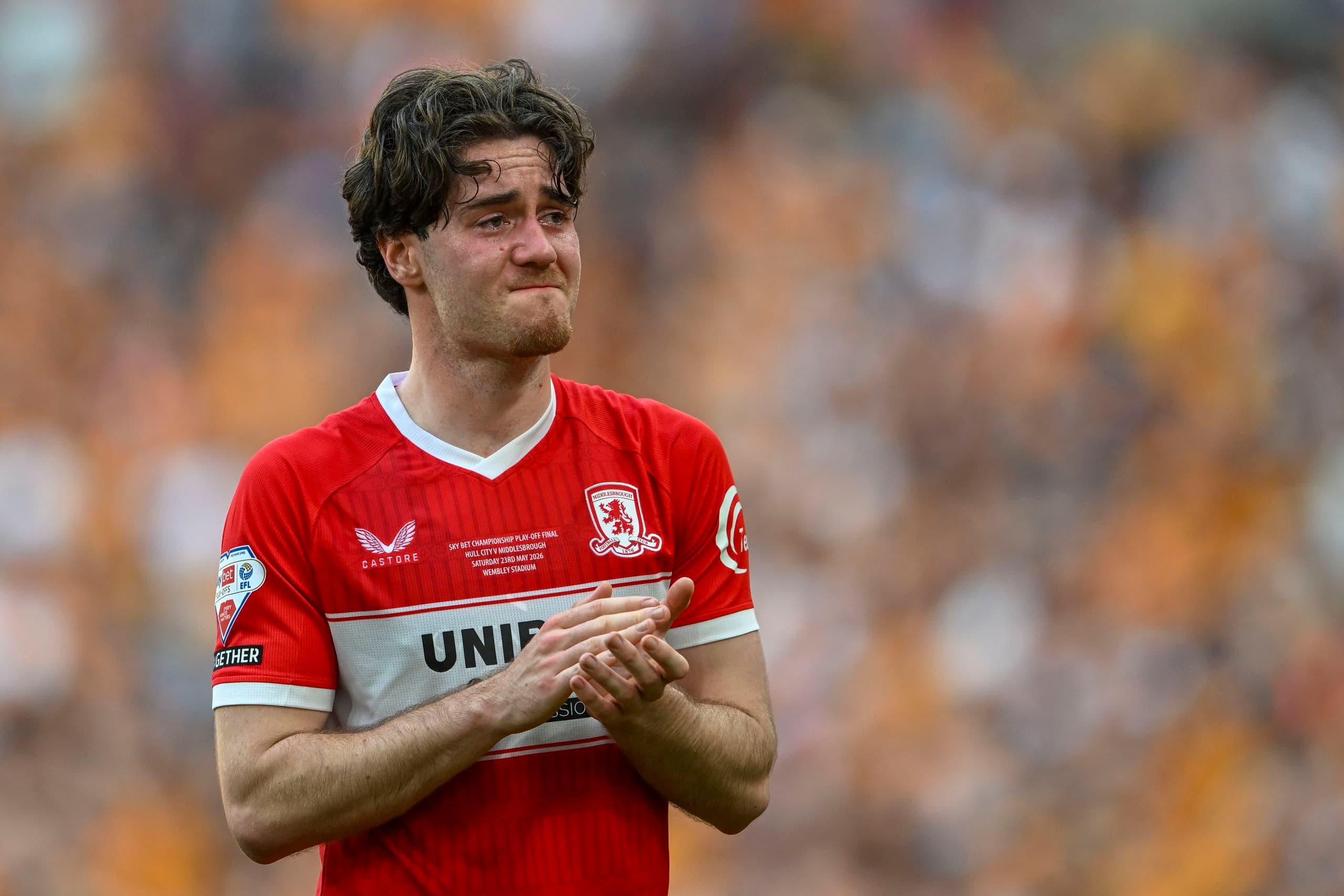 Everton emerge as shock frontrunners for Manchester United and Spurs transfer target: report