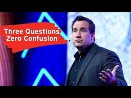 Team Huddles: 3 Questions That Build Alignment | Teamwork Keynote Speaker David Burkus