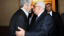 Abbas confirms Hamas 'gangs' stealing Gaza aid