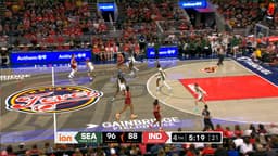 @WNBA: CC for 3⃣3⃣!

She hits the step back and drains it for the @IndianaFever

SEA-IND | ION
Tap to watch...