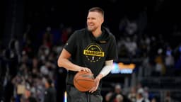 Steph Curry discusses Kristaps Porziņģis' Warriors absence