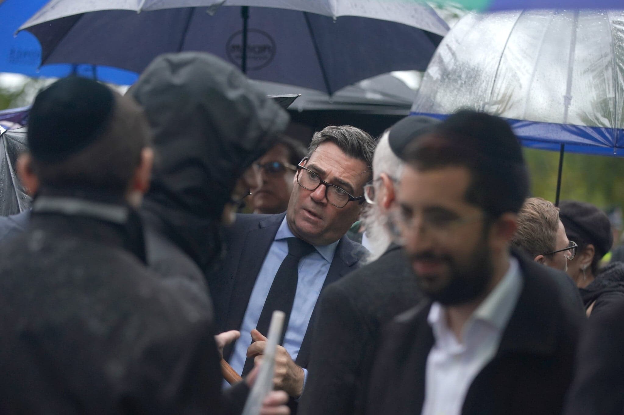 UK monitor urges new PM to prioritize tackling antisemitism