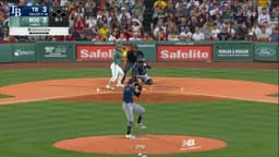 @MLB: Wilyer Abreu goes yard AGAIN 💥 https://t.co/khTy3bD3a0