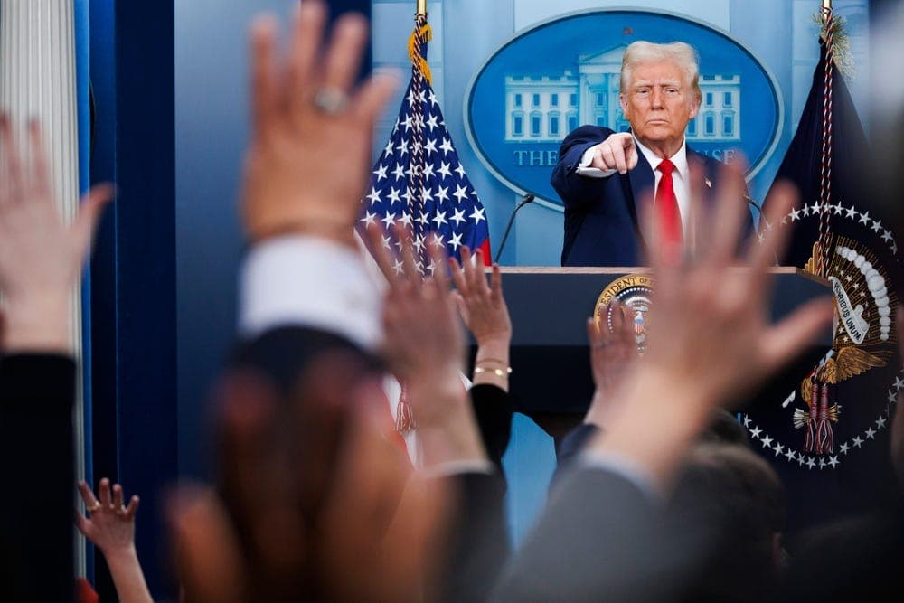 Trump’s White House press ban clashes with 130 years of independent reporting — and the law