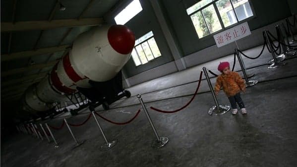 高层清洗与反腐持续：从军界蔓延至经济与地方，五中全会或撤30名中委