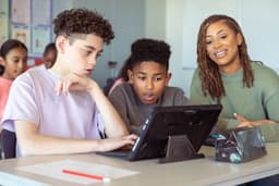 Experts call for stronger procurement of AI and better ...