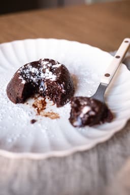 Tortino dal Cuore Caldo (Italian Chocolate Lava Cake)