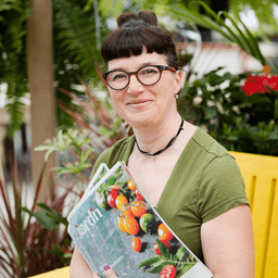 Author: Julie Boudreau - Laidback Gardener