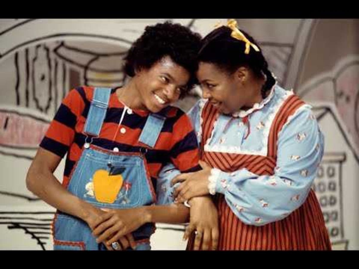 Resurfaced clip of young Michael Jackson and Roberta ...
