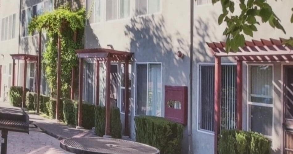 Redwood City Council pushes rent control proposal vote back 30 days