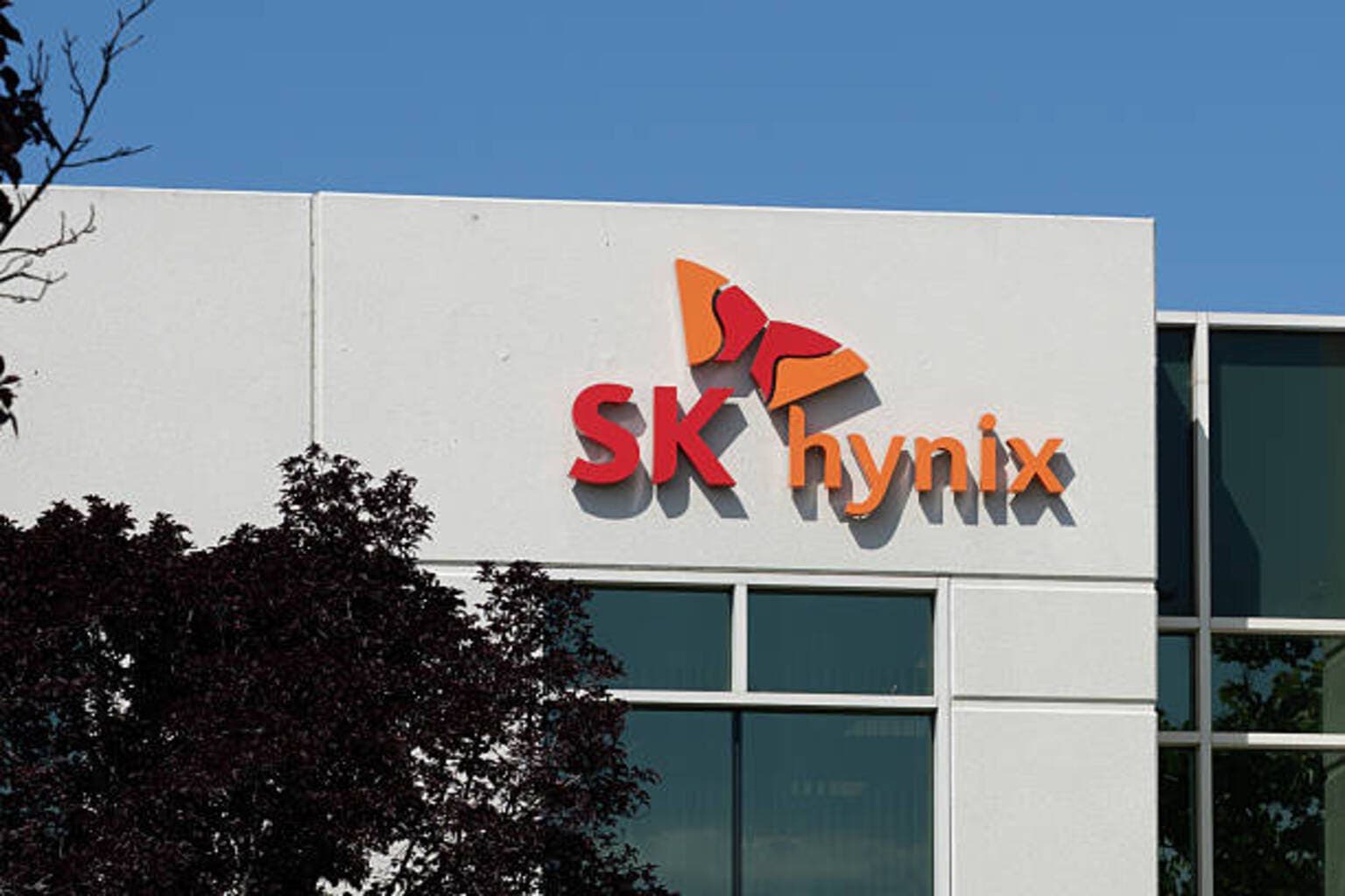 SK Hynix Is Surging: 3 AI Chip Stocks Still Poised To Run