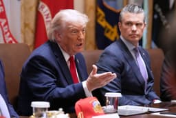 Trump is facing a new inflation warning from the bond market, adding to his midterm challenges