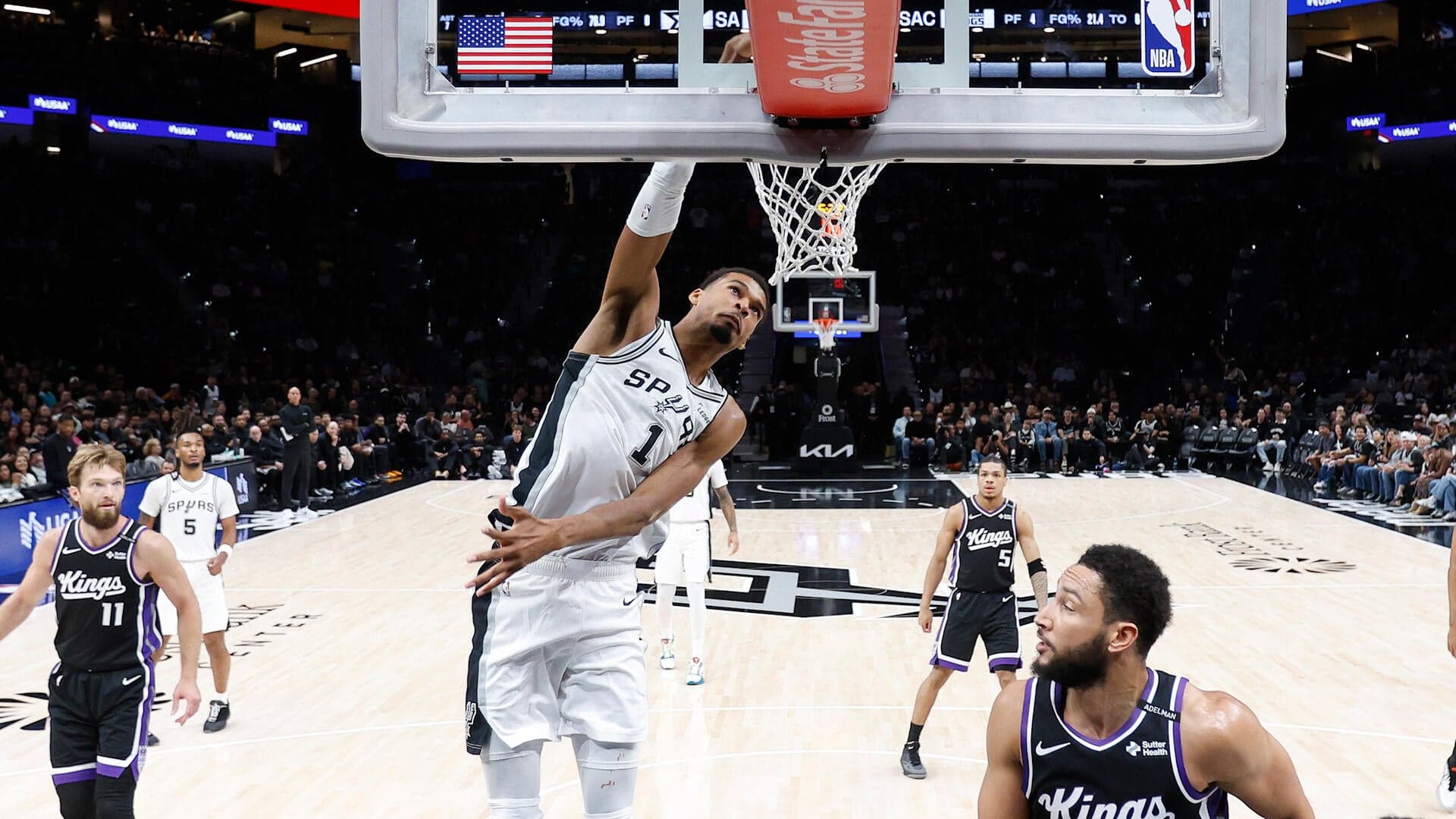 NBA Preseason Highlights: Kings at Spurs (10/16)
