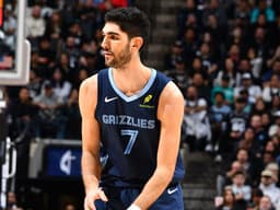 Report: Grizzlies trade Aldama to Mavs