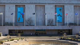 White House brands Smithsonian leadership as radical ...