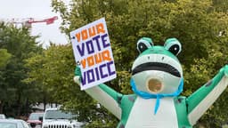 How to judge political polls