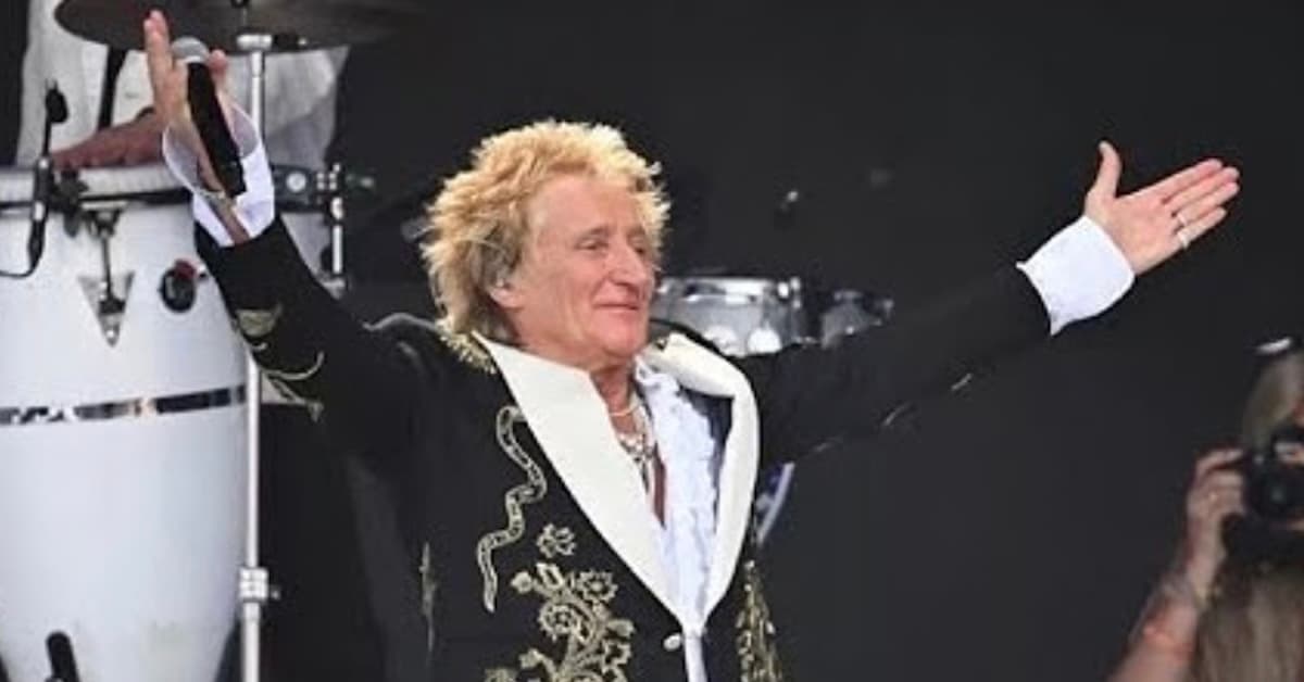 Rod Stewart Announces His Last Rock and Roll Tour ...