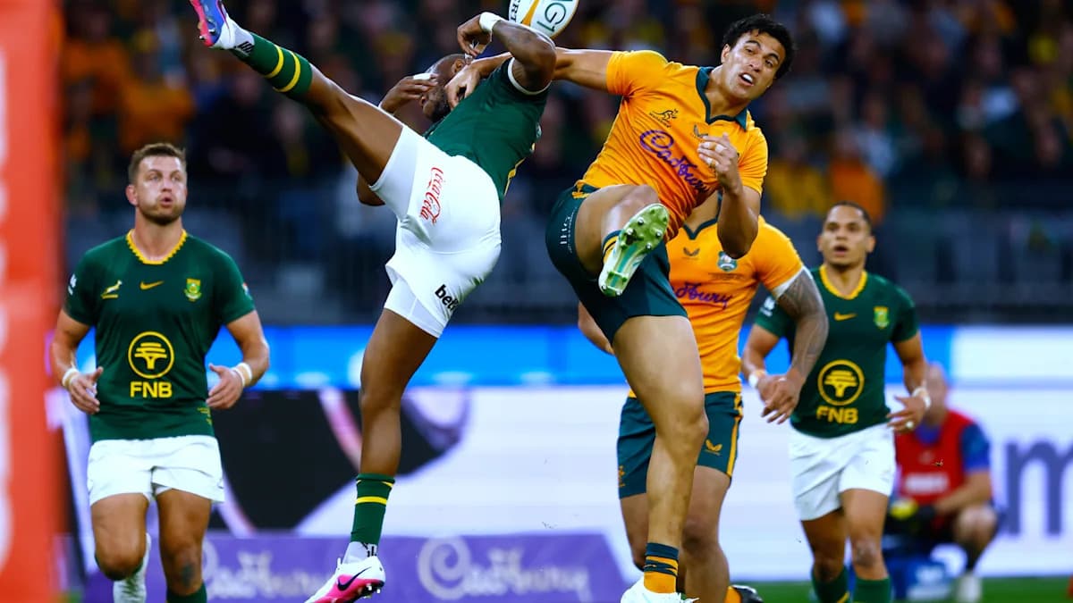 Australia upsets South Africa 42-38 in extraordinary rugby ...