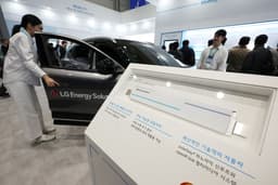 LG Energy Solution Escalates Patent Battle, Targeting Automakers to Pressure Chinese Supplier | Be Korea-savvy