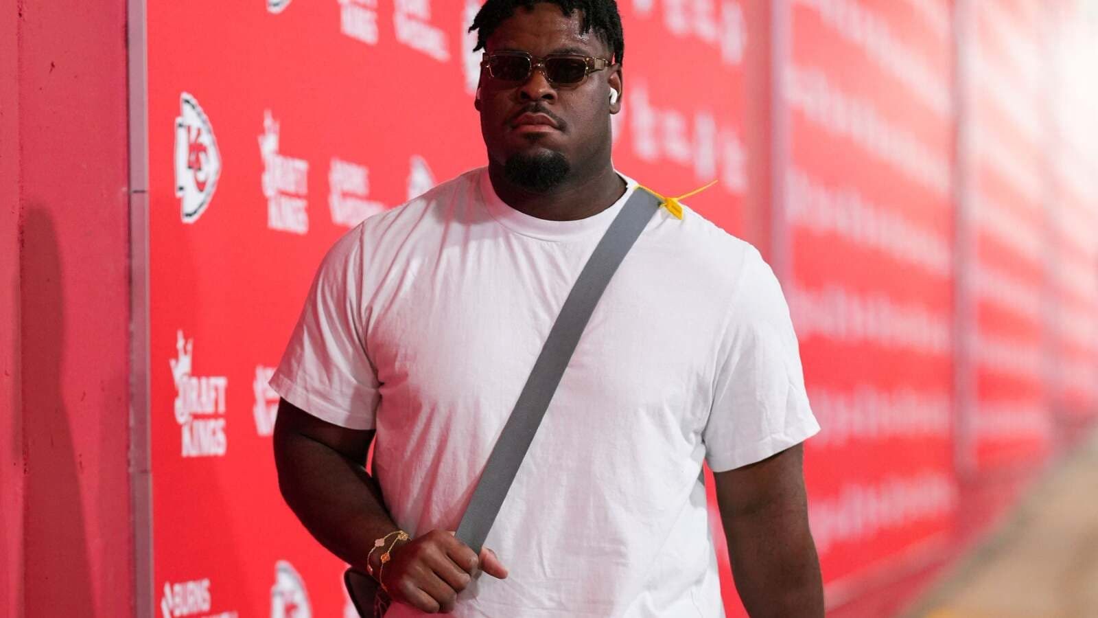 Latest Kansas City Chiefs salary cap update after RG Trey Smith ...