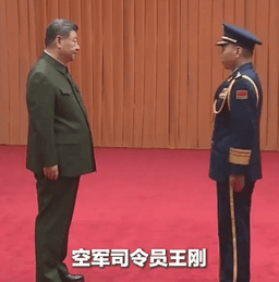 军中格局突变！这将领突上位引爆猜想