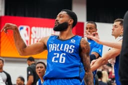 Green-led three-point barrage help Mavs end summer ...