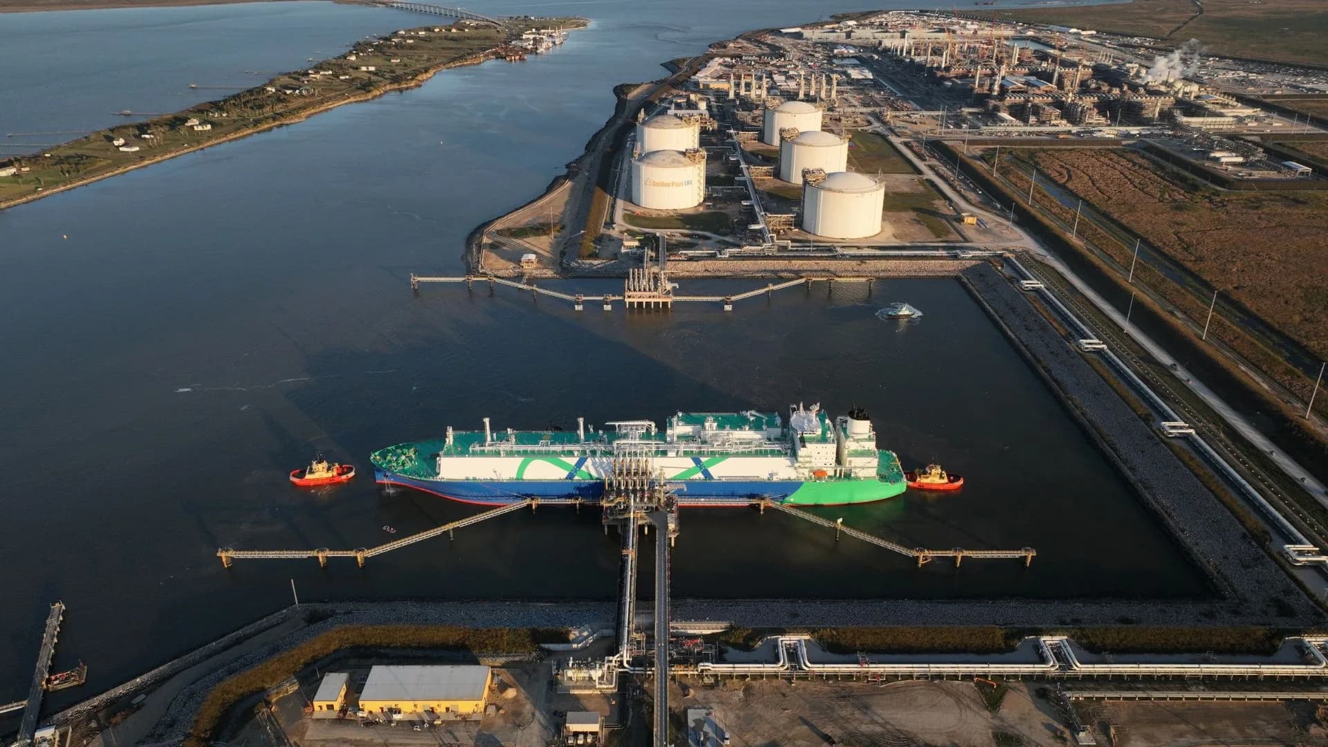 Golden Pass LNG Starts Production: Key in LNG