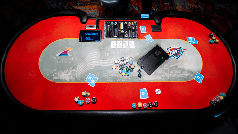What Is Straddling in Poker? Complete Guide and Rules