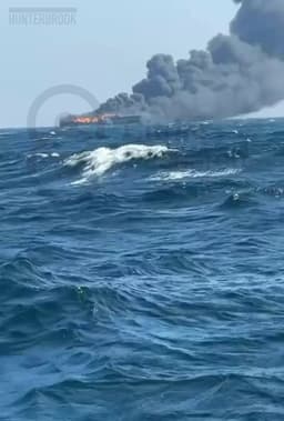 @Osinttechnical reposted: Exclusive from @citrini x @hntrbrkmedia: A fishing vessel is ablaze in the Persi...