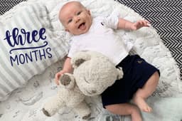 21 Unique Ideas for Monthly Milestone Pictures
