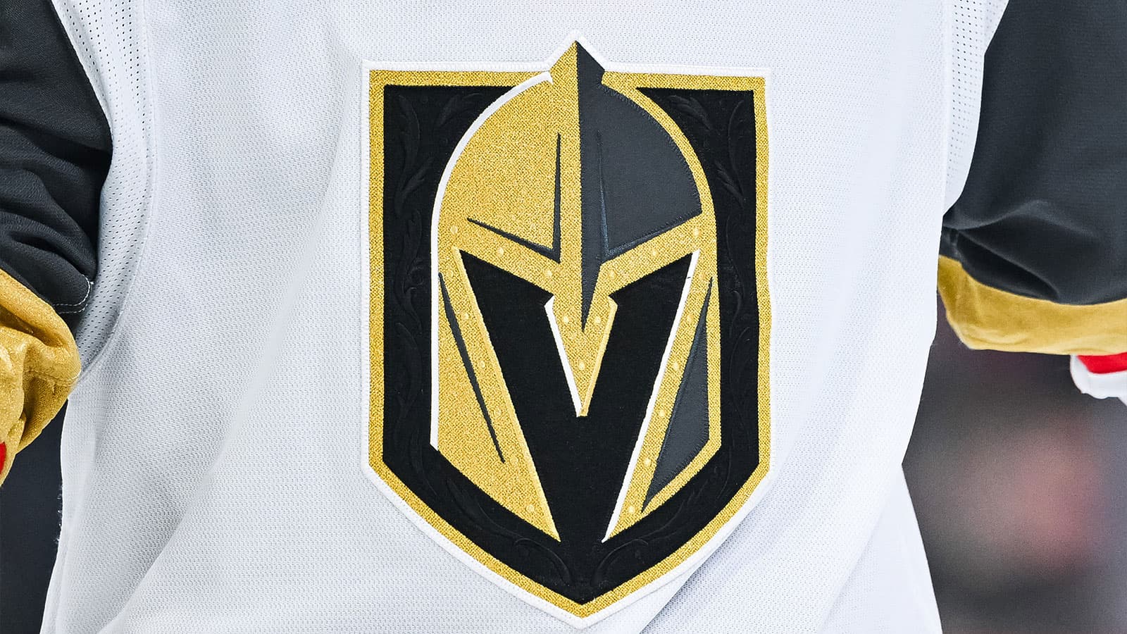 Golden Knights news: Vegas signs first-rounder to entry- ...