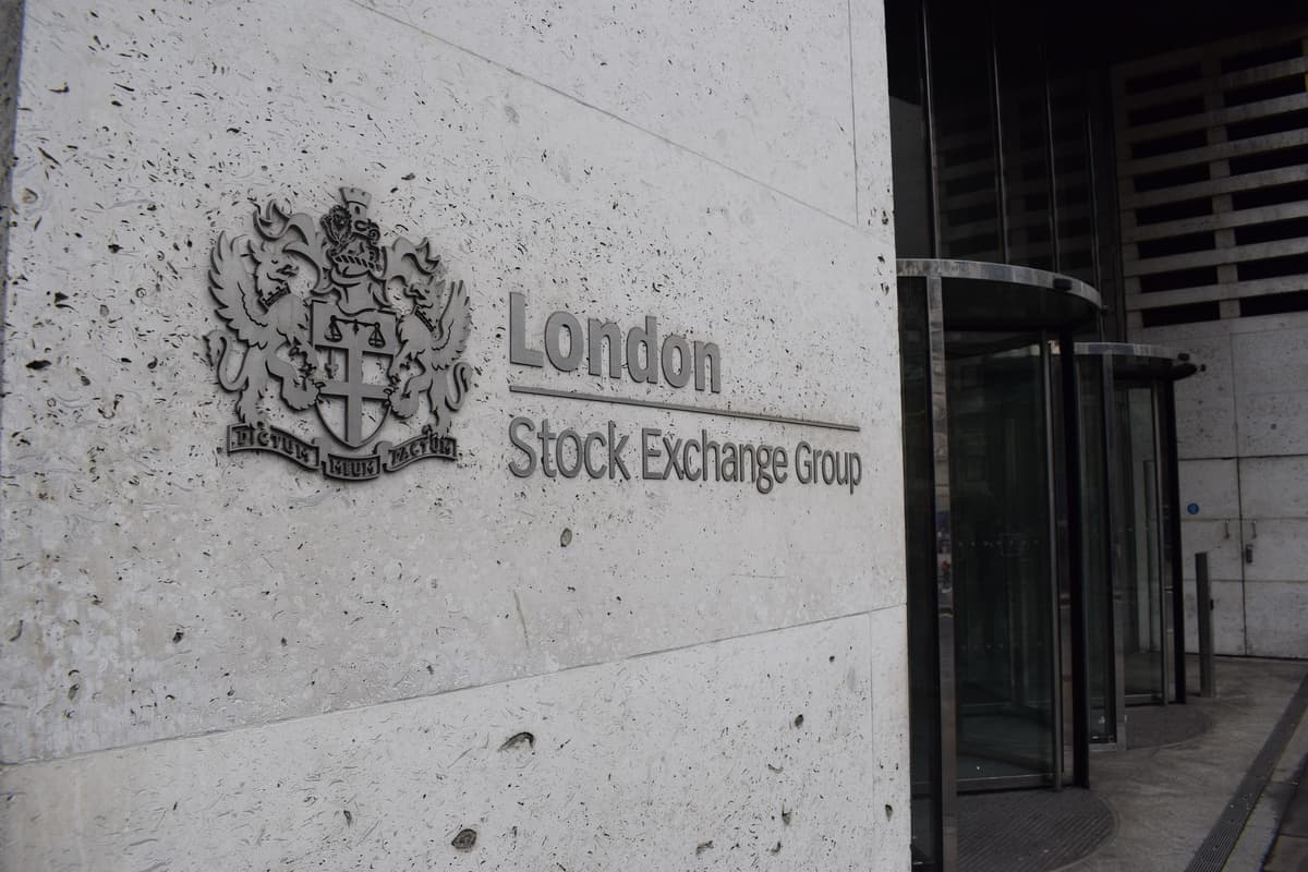 Exxon Mobil Corp. stock (US30231G1022): Is its energy transition strategy strong enough to unlock ne