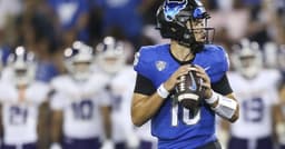 UB notebook: Senior QB to undergo season-ending surgery