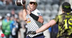 'Aura -100': Logan Paul reacts after Tom Brady slaps him at ...