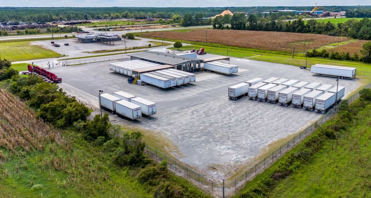 Southeastern Freight Lines' Hazelhurst terminal celebrates ...