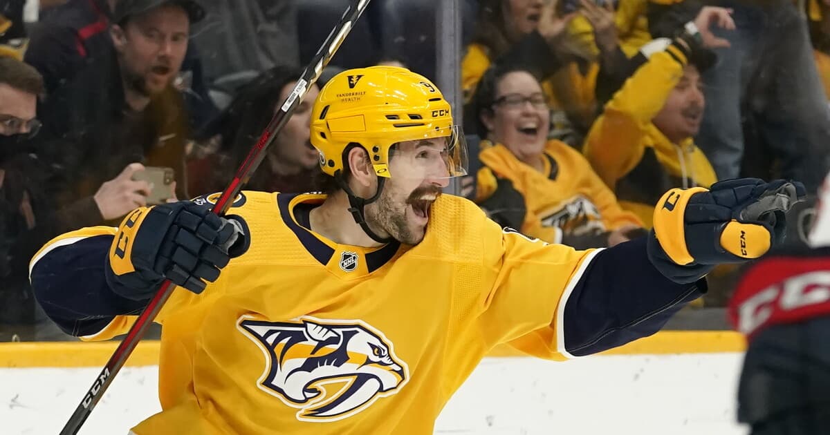 Forsberg scores first of the season as the Predators beat ...