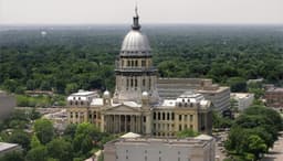 Illinois lawmakers pass legislation to regulate AI