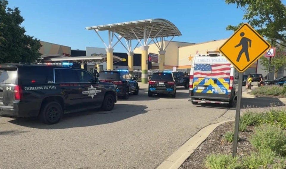 Man killed, woman injured in shooting at Great Lakes Crossing; investigators say confrontation preceded gunfire