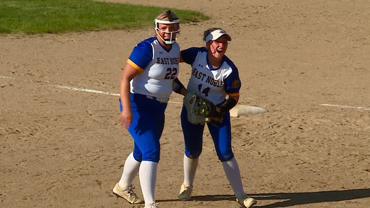 East Noble softball knocks off Leo to win 3A sectional title