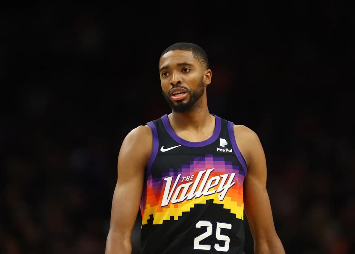 Mikal Bridges Reveals Initial Reaction to Ending Up On Phoenix Suns