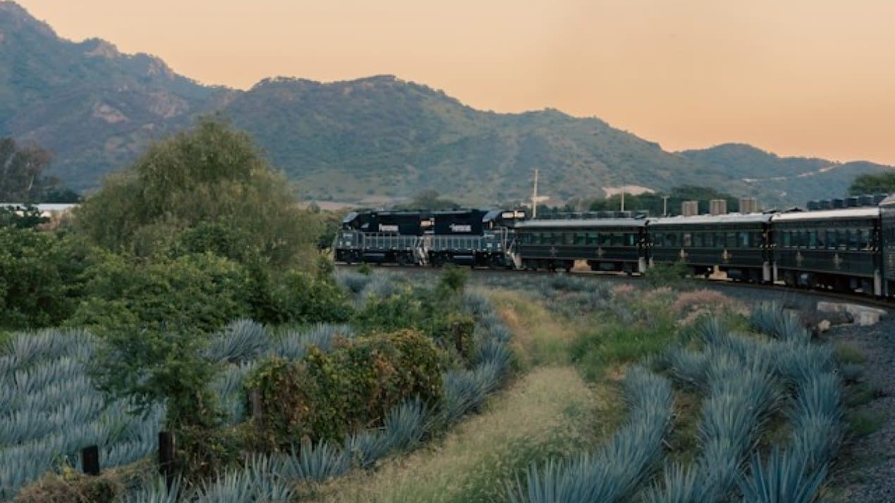 Nearshoring Bottleneck Shifts to Logistics Infrastructure