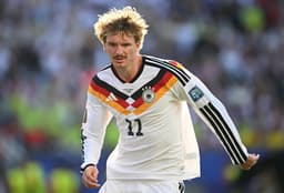 Nick Woltemade Sends Clear Message to Newcastle Amid ...